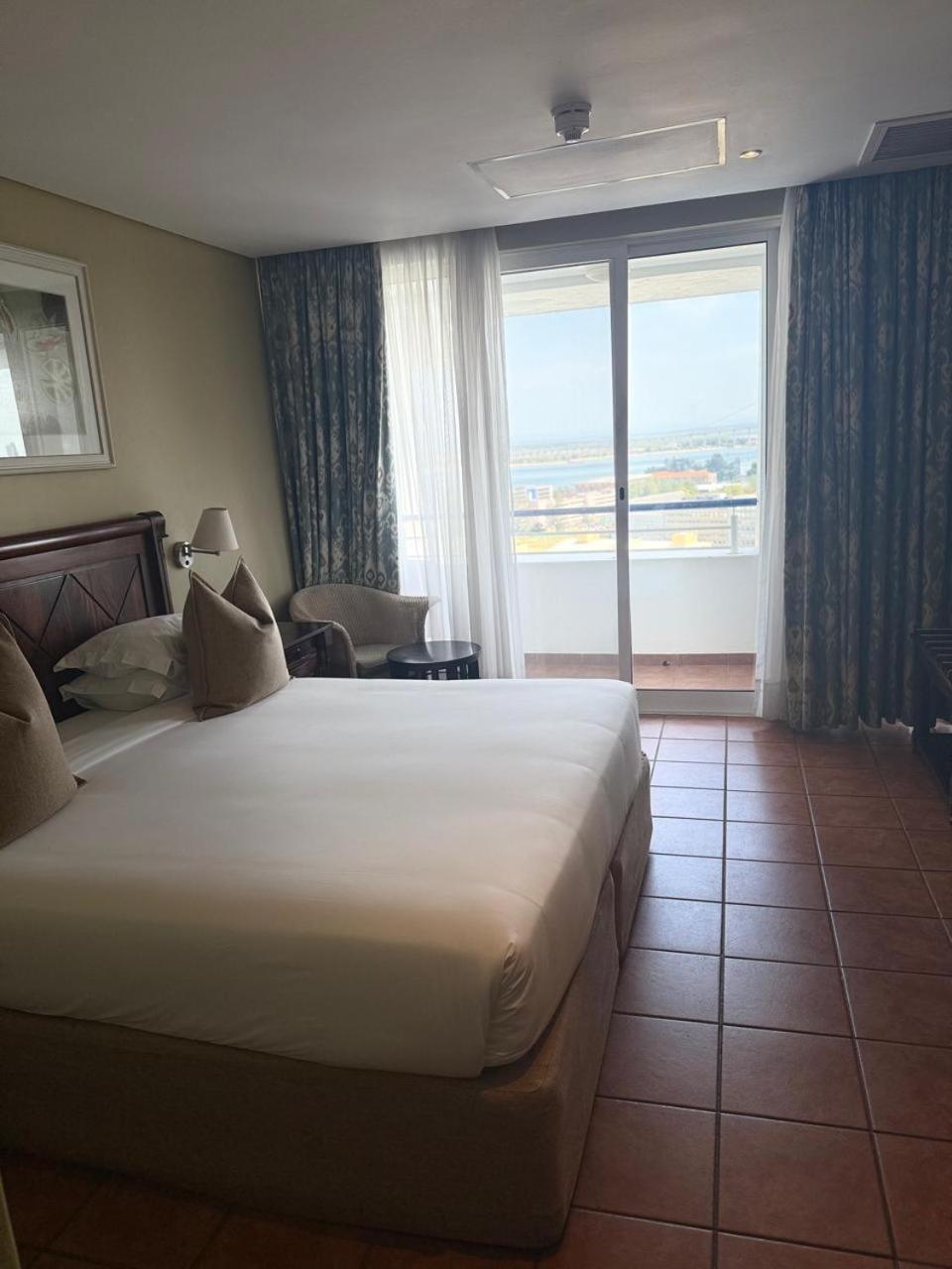 Hotel Cardoso Maputo Eksteriør bilde